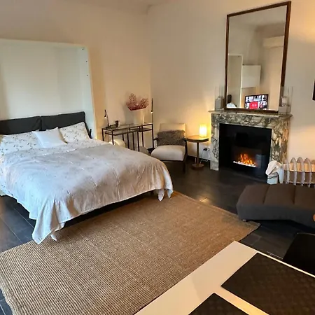 شقة Superbe Studio Dans De Maitre Vue Mer A 2 Pas De Monaco Saint-Antoine (Alpes-Maritimes)