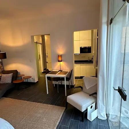 شقة Superbe Studio Dans De Maitre Vue Mer A 2 Pas De Monaco *