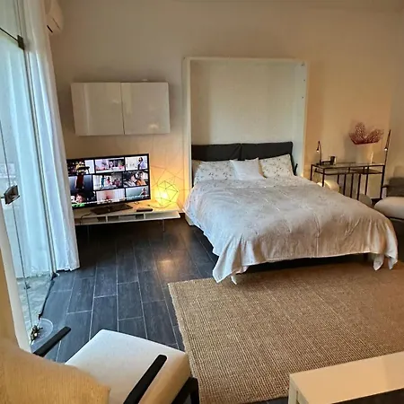 Superbe Studio Dans De Maitre Vue Mer A 2 Pas De Monaco Appartamento *